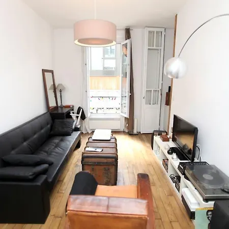 Charming Apartment-canal St Martin-amazing Prices! *